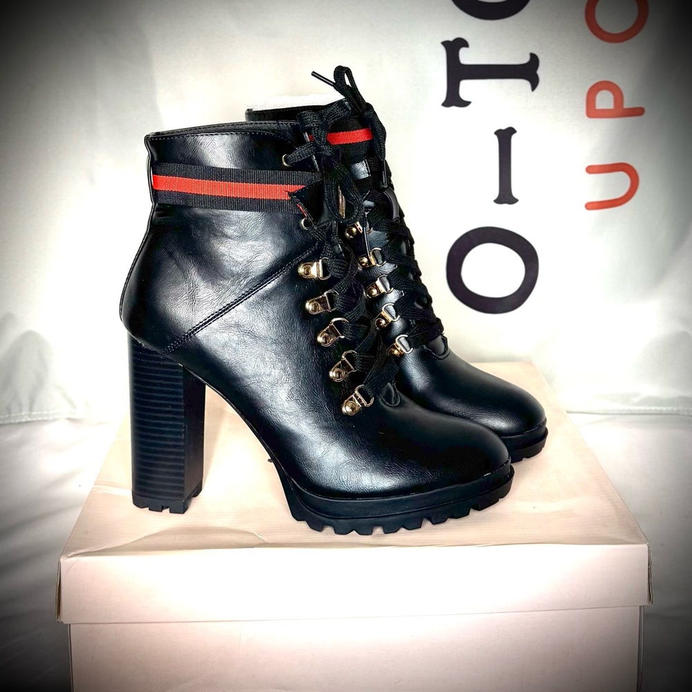 JustFab Black Ankle Boots Sz 8.5